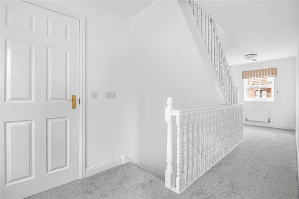 Exbury Lane, Westcroft, MK4 photo 11