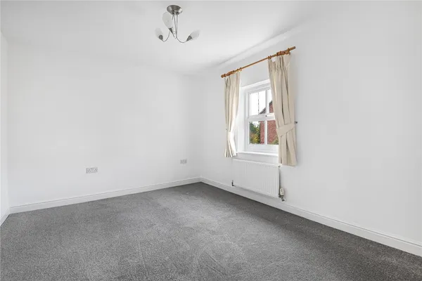 Exbury Lane, Westcroft, MK4 photo 15