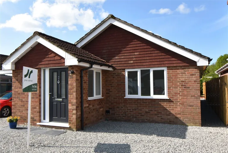From Neglected to Spectacular: The Stunning Transformation of 3 Willis Close hero