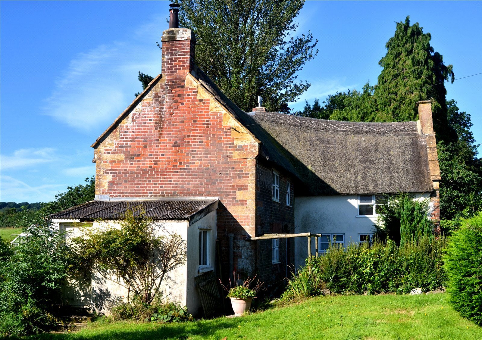 News Property Auction Attracts Bumper Crowd GTH