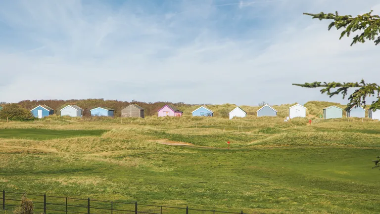 Is 2024 a good time to sell my Norfolk home? hero
